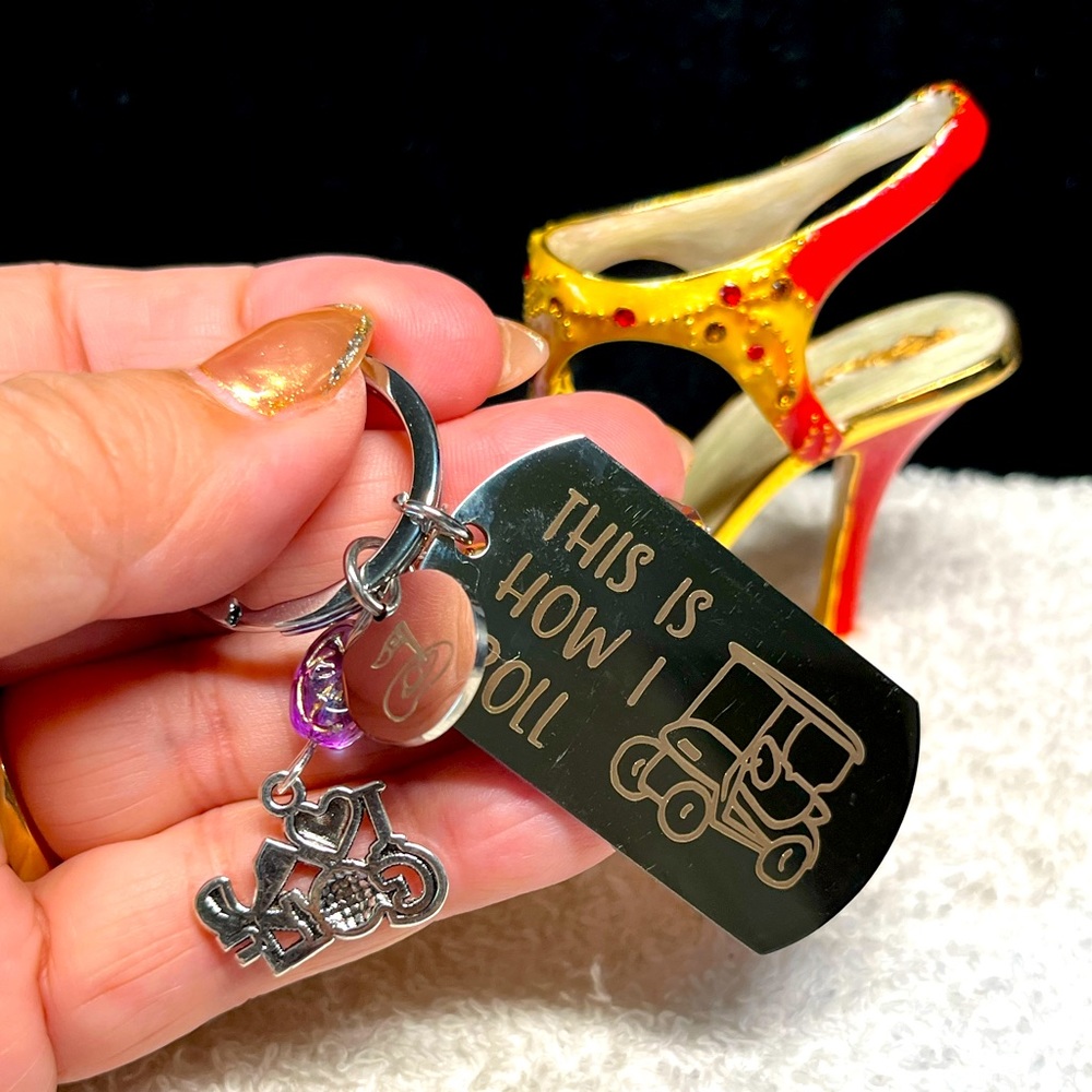 Engraved ladies keychain -keyfob-GOLF LOVERS-new